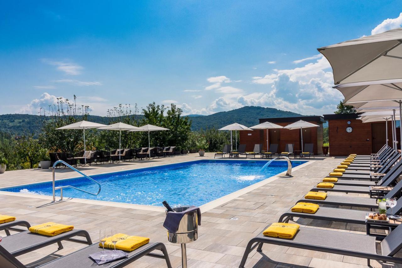 Hotel Degenija Selište Drežničko Eksteriør bilde